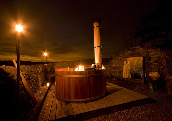 Beechenhill Hub Tub and Sauna